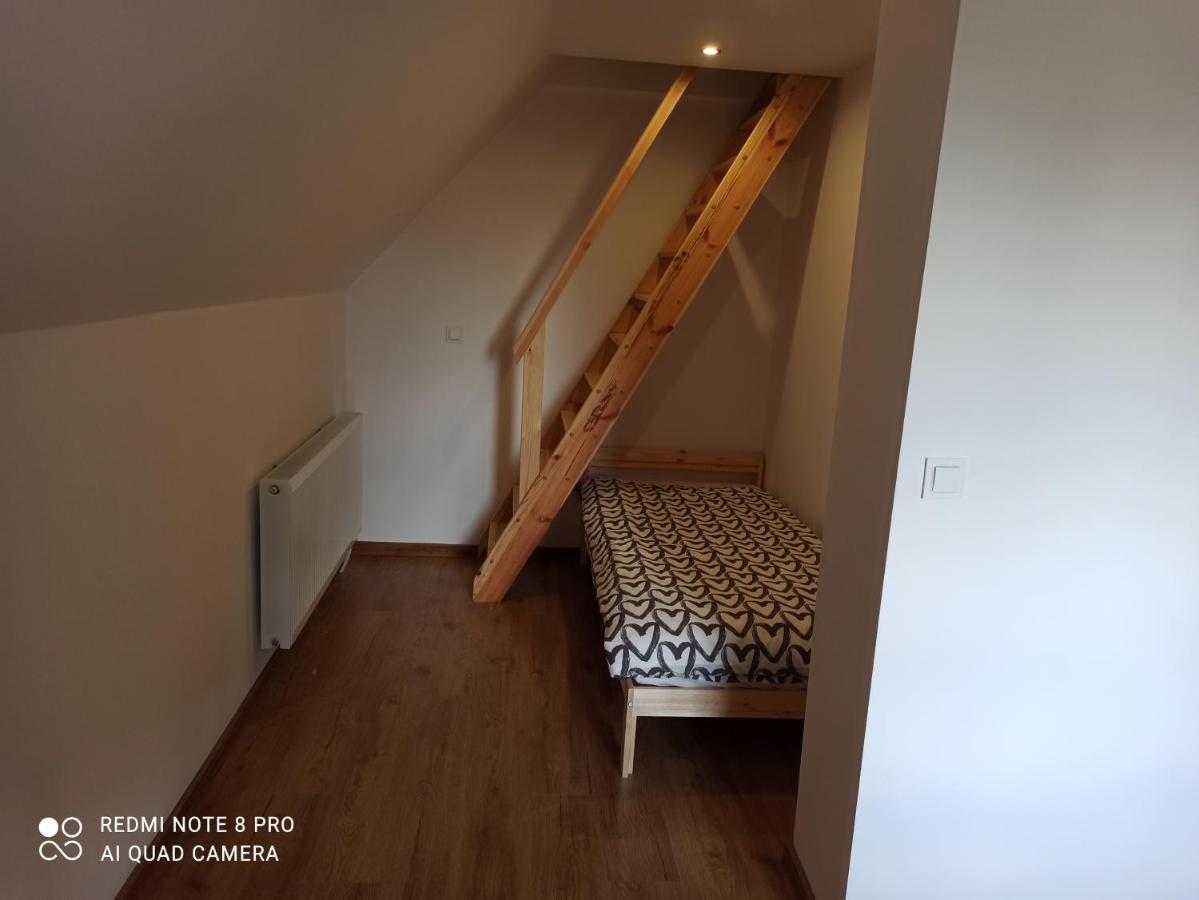 피츠 Apartameny Wiktoria I Nikola W Karwiku 아파트 외부 사진